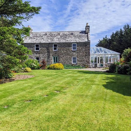 Cosy, Coastal Retreat With A Large Garden Villa Monreith Bagian luar foto