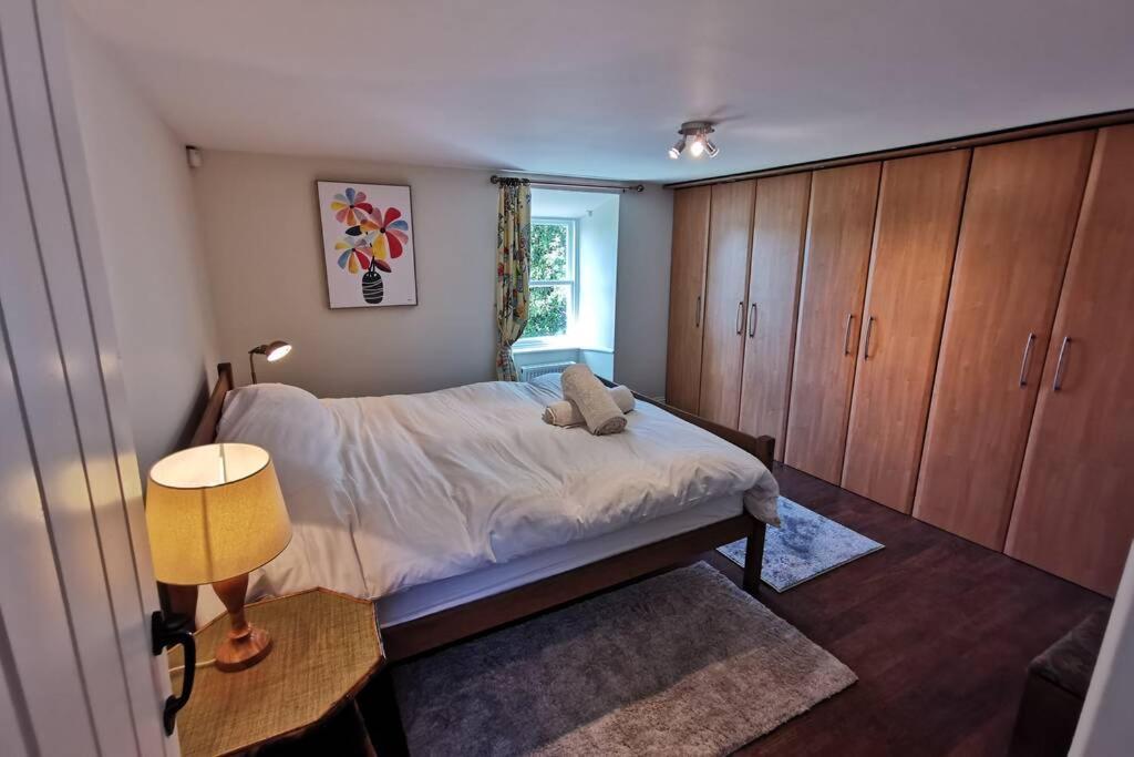 Cosy, Coastal Retreat With A Large Garden Villa Monreith Bagian luar foto